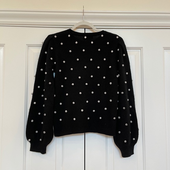 Filoro 100% Cashmere Sweater - Picture 2 of 5